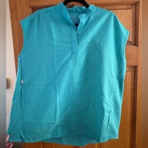 Figs Rafaela Oversized Scrub Top S Green